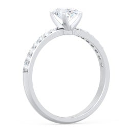 Engagement Ring with Graduated Side Stones