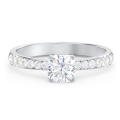Engagement Ring with Graduated Side Stones – 9kt Yellow Gold with Lab Diamond