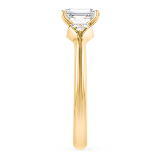 Diamond Engagement Ring with Cluster Side Accents – 9kt Yellow Gold with Diamond