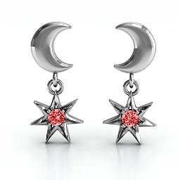 "Lights in the Night" Dangling Earrings in 925 Sterling Silver with Garnet