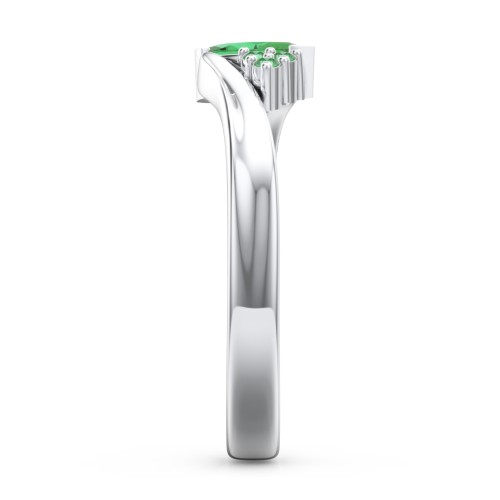 Twisted Marquise Ring with Shoulder Accents