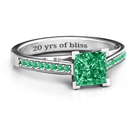 Princess Cut Ring with Shoulder Accents in 925 Sterling Silver with Green Premium Zirconia