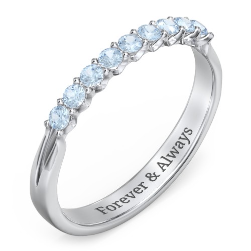 Glimmering Love Ring – 9kt White Gold with Blue Topaz