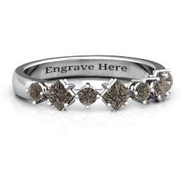 Shape of her Heart Band Ring