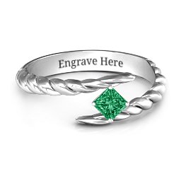 Unicorn Horn Ring in 925 Sterling Silver with Emerald