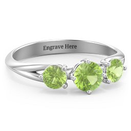 Orion’s Belt Three Stone Round Brilliant Cut Ring
