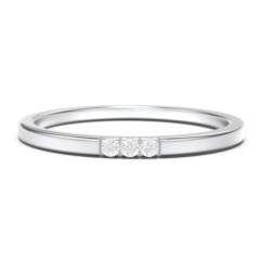 Minimalist Band with Micro-Pavé Stones – 9kt Yellow Gold with White Premium Zirconia