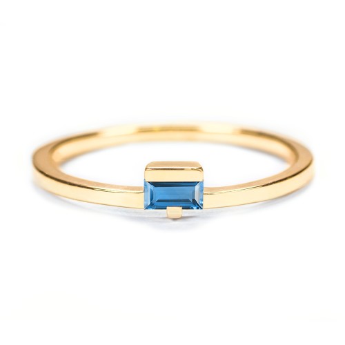 Off-Set Baguette Stackable Ring