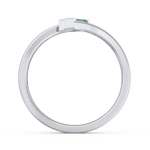 Engravable Slanted Baguette Ring – Sterling Silver with Emerald