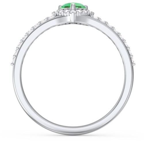 V-Shaped Halo Heart Ring with Accented Band