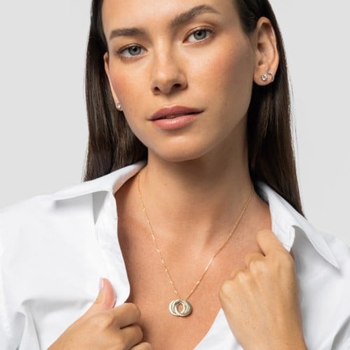 Engraved 3 Interlocking Russian Rings Necklace