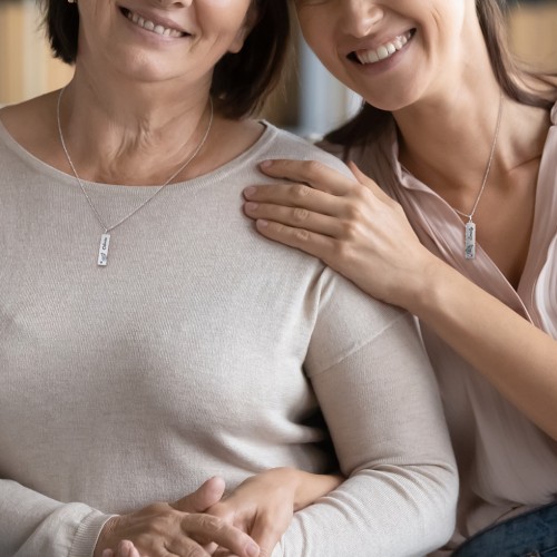Engravable Butterfly Bar Necklace Set with Birthstones – 9kt Yellow Gold with Amethyst and Blue Sapphire