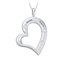Mi Familia Tilted Heart Pendant