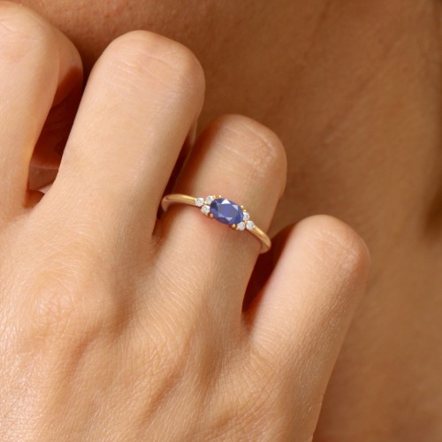 East-West Oval Gemstone Ring With Triple Side Stones – 18K Gold Plated Silver with Smokey Quartz and Alexandrite