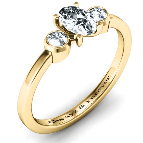 Oval Centre with Twin Bezel Rounds Ring