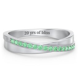 Accent Crossover Ring